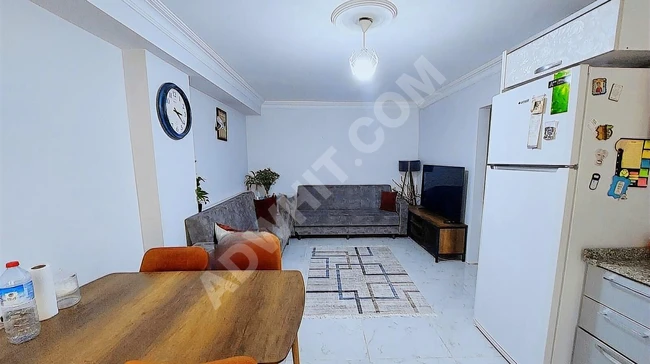 2+1 apartment for rent in Güneyden district, a 7-minute walk from the metro, with a terrace. Area 75 m².