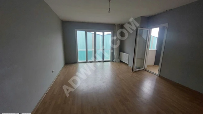 GÜNEYDEN TUZLADA FİYAKA 3.SİTESİNDE GÜVENLİKLİ 2+1.100 M2 DAİRE