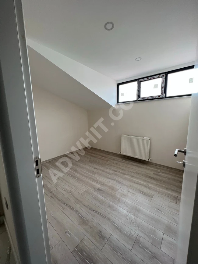 Duplex apartment for sale with a size of 5+2 in Cihangir neighborhood, AVICILAR, Istanbul.