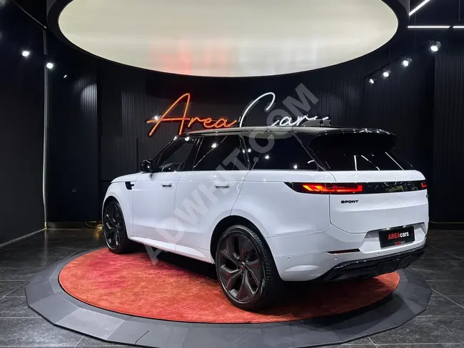 سيارة Land Rover Range Rover Sport 3.0 موديل 2023 - 23 جانت