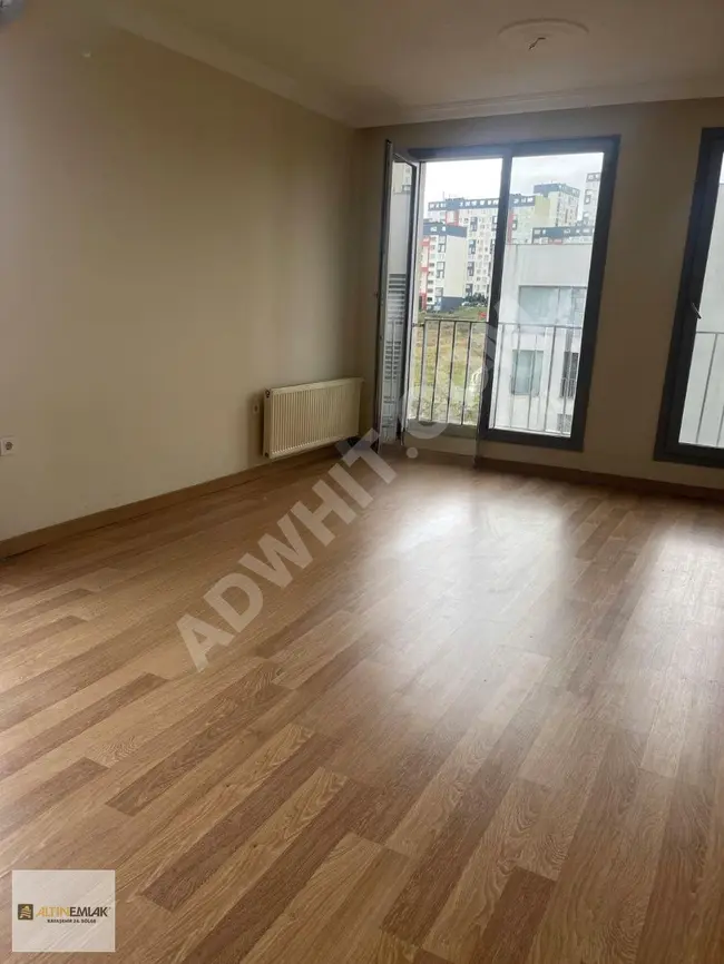 2+1 apartment for sale in the Kayaşehir 24 area, with a closed kitchen!