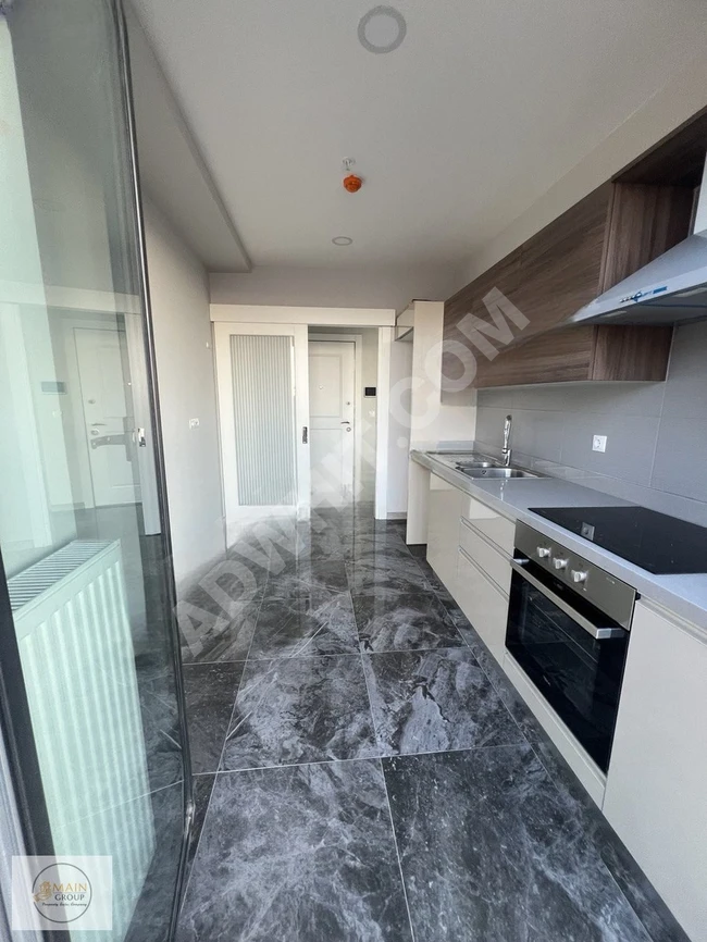 2+1 apartment for rent near the Metrobus in EVİNPARK.