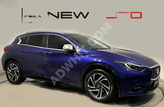 Infiniti Q30 1.5D Premium City Black Sport model 2016 with navigation system + glass roof