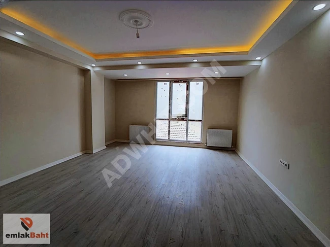 4+2 duplex apartment with a size of 170 square meters and a parking space in the center of SEFAKÖY.