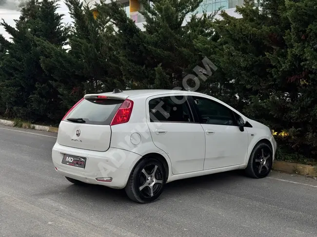 PUNTO 1.2 POPSTAR car model 2014 with a mileage of 128,000 kilometers.