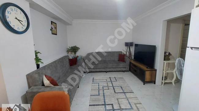 GÜNEYDEN METROYA 7 DAKİKA YÜRÜME 2+1.75M2 TERASLI DAİRE