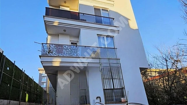 2+1 apartment with an area of 90 square meters in a residential building that is 4 years old, located in ÜMRANİYE, NECİPFAZIL neighborhood.