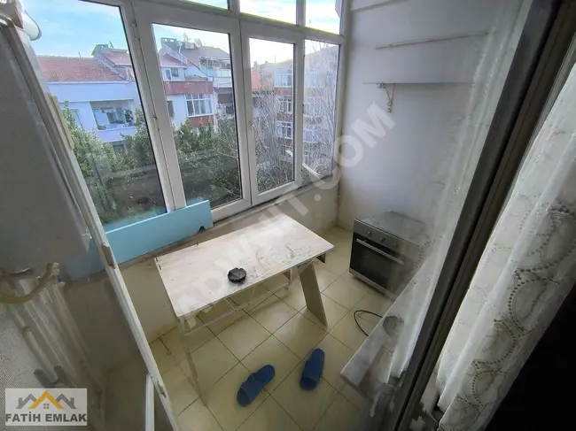 Apartment for rent 2+1 clean with an area of 80 square meters, top floor in ÜSKÜDAR SALACAK