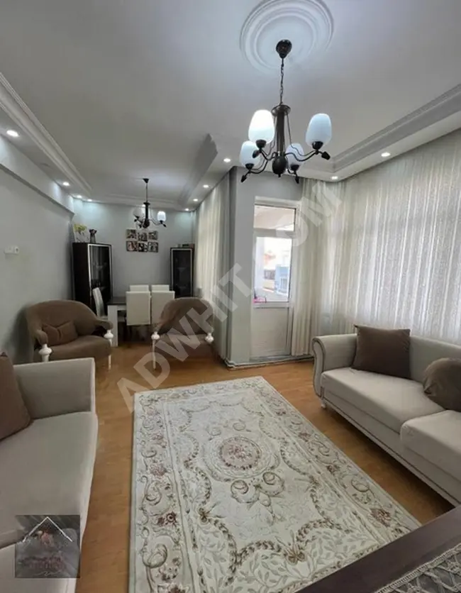 Urgent apartment for sale 3+1 in a central location in SİYAVUŞPAŞA at a reasonable price.