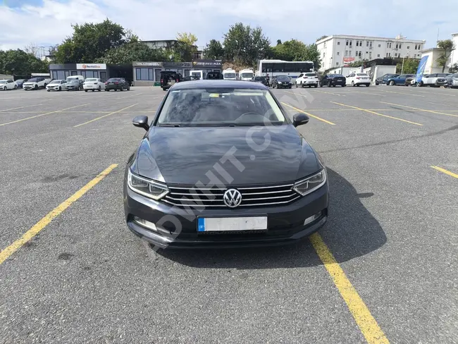 سيارة VOLKSWAGEN PASSAT 1.6TDİ TRENDLİNE TRİPTRONİC موديل 2017 بمسافة 293880كم