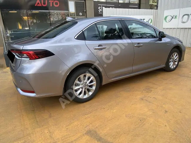 TOYOTA COROLLA 1.8 HYBRİD DREAM E-CVT SERVİS BAKIMLI SORUNSUZ