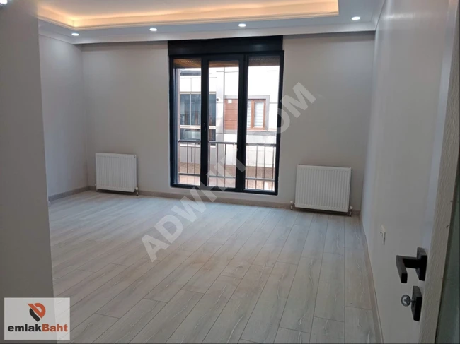 GÜLTEPEDE METROBÜSE 5DK.3+1 ARAKAT SIFIR DAİRE(iki aya teslim)