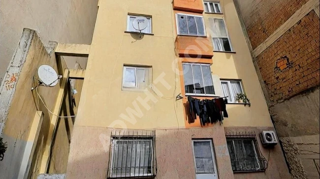 2+1 apartment with a private entrance and garden, 90 square meters, for rent from Taştan Emlak.