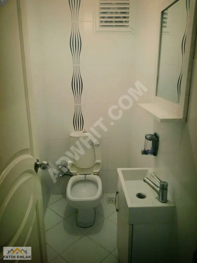 Apartment for rent 2+1 with an area of 85 square meters, clean and well-maintained in ÜSKÜDAR DOĞANCILAR.