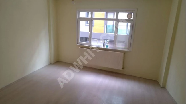 Clean 2+1 apartment on the first floor for rent in Zeynep Kamil,