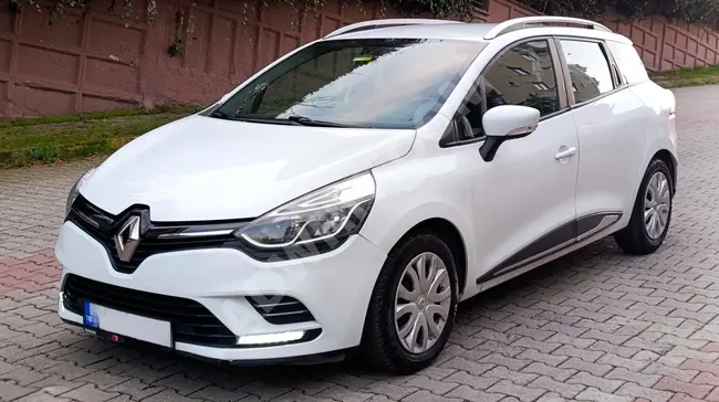 سيارة RENAULT CLİO SPORT TOURER 0.9 TCE موديل 2020 - بنزين - حزمة TOUCH