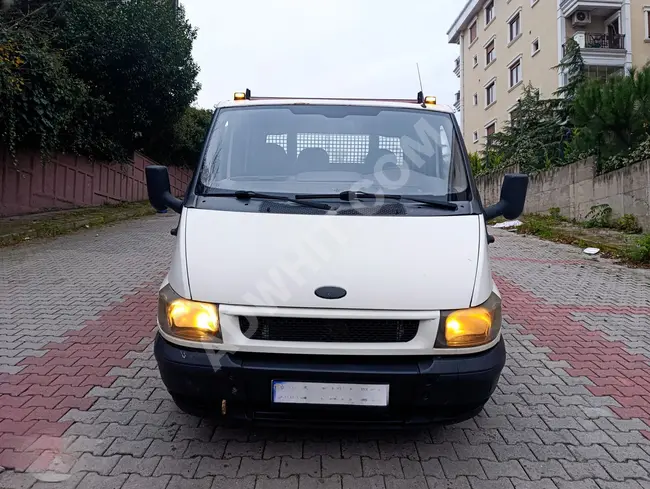 شاحنة FORD TRANSİT 350 M  موديل 2004، كابينة مزدوجة، شاحنة مسطحة، بمسافة 200 ألف كم