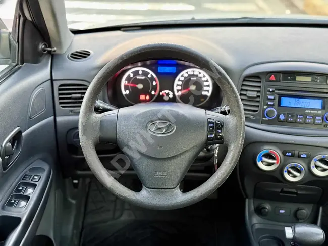 سيارة HYUNDAİ ACCENT ERA 1.5 CRDİ موديل 2011 - أوتوماتيك