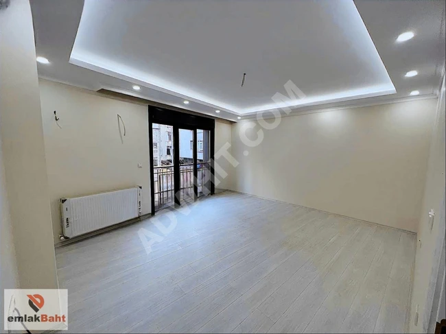 GÜLTEPE MAH. METROBÜSE 8 DK SIFIR 2+1 90 m2 ASANSÖRLÜ ARAKAT