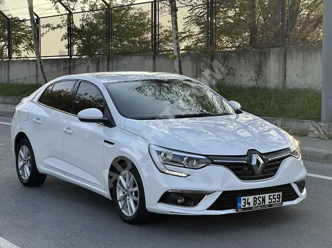 2017 MODEL DİZEL OTOMATİK MÉGANE