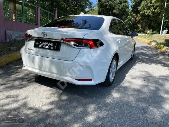 سيارة TOYOTA COROLLA موديل 2022 من SER CAR RENTAL