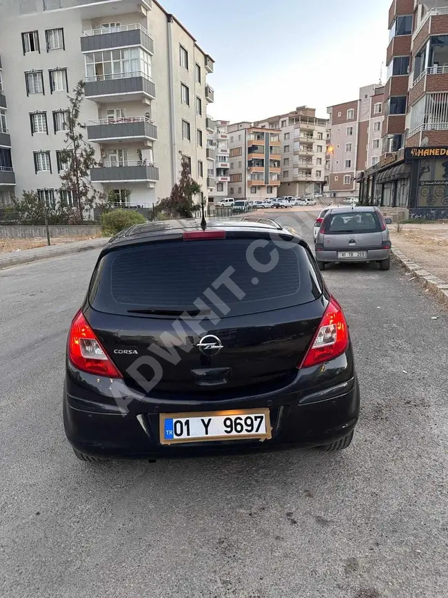 سيارة OPEL CORSA موديل 2012 - محرك نظيف جداً - صيانة بالخدمة