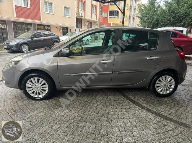 2011 ÇIKIŞLI RENAULT CLİO 1.2 16 V EXTREME OTOMATİK