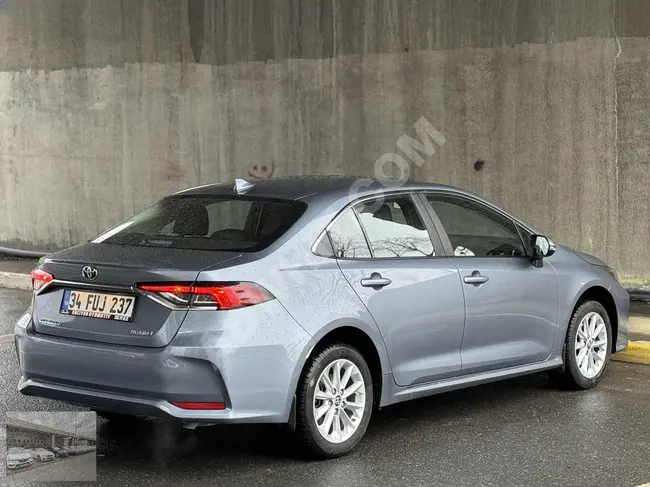 سيارة Toyota Corolla موديل 2022 - بدون عيوب نظيفة جداً