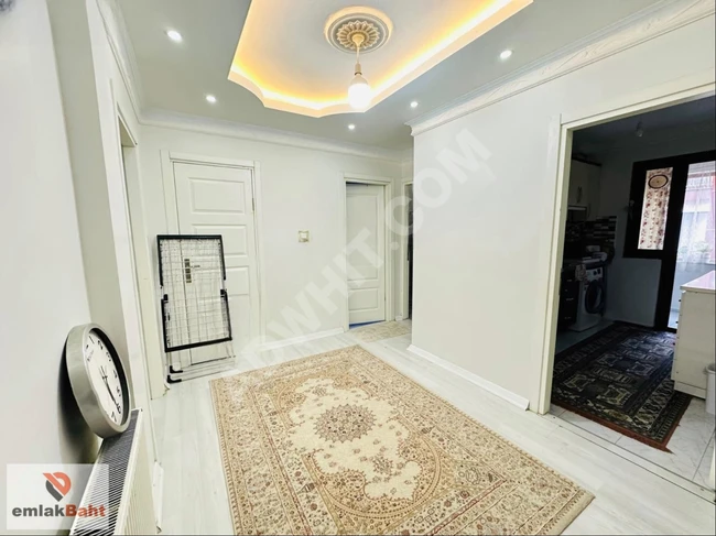 GÜLTEPEDE METROBÜSE 1DK.3+1 120M 2.KAT DAİRE