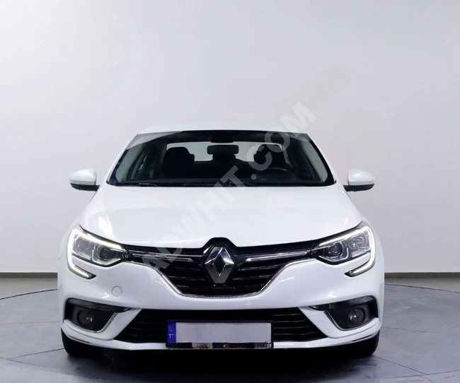 Renault Megane with 177,000 km, no additional expenses, come see and buy.