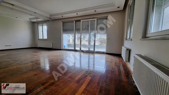 6+2 apartment with an area of 400 m² featuring a spacious and distinctive terrace in the Ekerler complex in Ortaköy