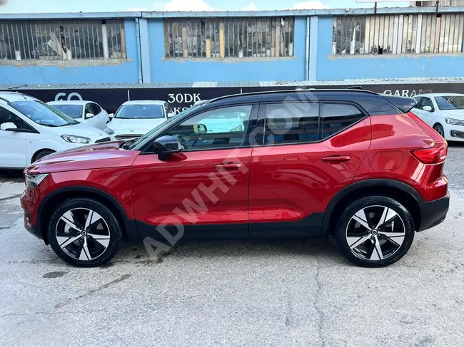 سيارة VOLVO XC40 P8 RECHARGE PRO ELECTRIC موديل 2022 بقوة 408 حصان بدون أخطاء