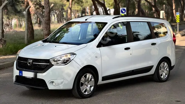 DACIA LODGY 1.5 BlueDCI AMBIANCE, Model 2021, 7 passengers, 80,000 km.