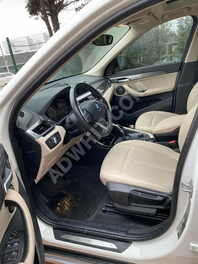 BMW X1 without any modifications, no paint, no accident history, glass roof, 88 thousand km