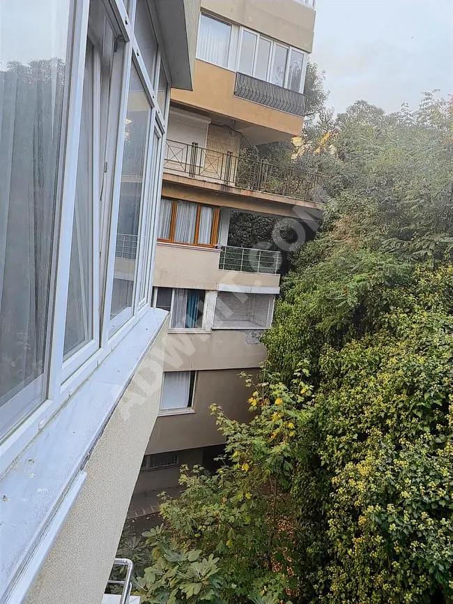 1+1 apartment for sale in a central location, with an area of 60 m² in 1 Levent