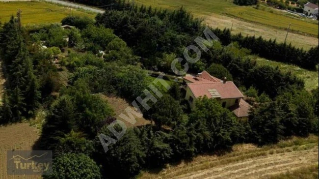 A plot of land facing the road licensed as a villa in SİLİVRİ ORTAKÖY