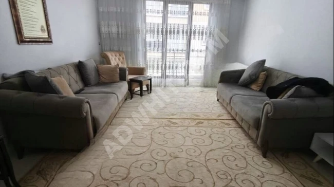 Apartment for urgent sale, 2+1 with an area of 90 square meters, very close to SAMANDİRA Metro Station.