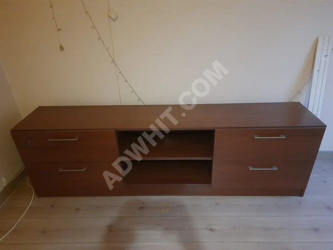 Television cabinet (small bookshelf)