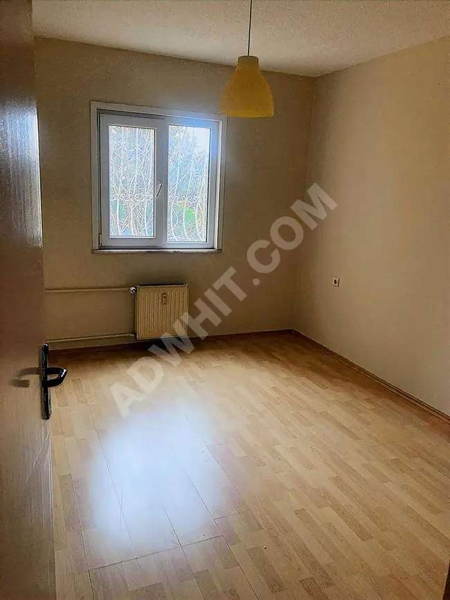 3+1 apartment for rent with an area of 110 m² in Ayazağa Oyak complex