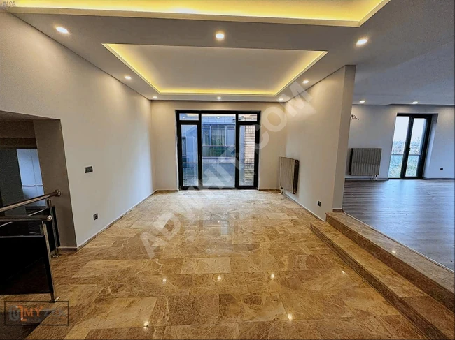 Villa for sale, brand new, full sea view in AVCILAR DENİZKÖŞKLER