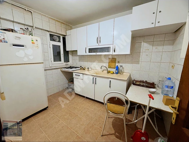 BILDIRCIN SOKAKTA ASANSÖRLÜ BALKONLU 2+1 DAİRE