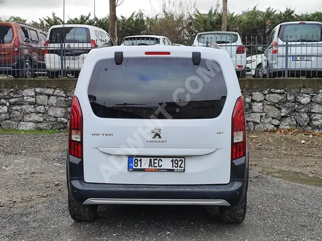 PEUGEOT RIFTER minivan automatic model 2022 without errors and with low mileage - with the possibility of exchange