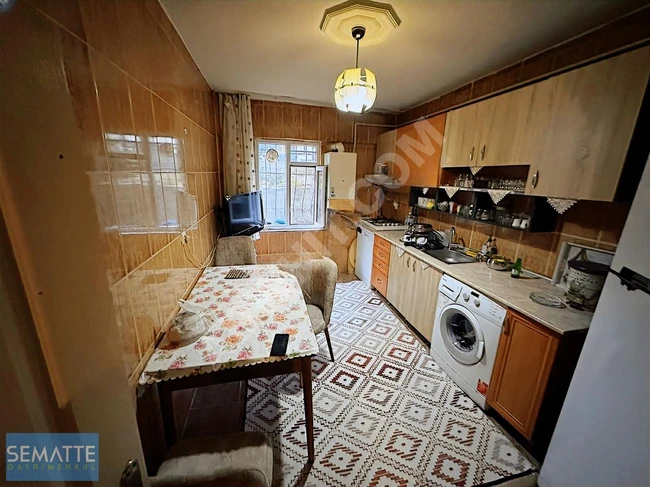 Apartment for sale, 2+1 with an area of 117 square meters in Eyüpsultan Karadolap neighborhood.