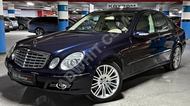 E200K ELEGANCE model 2004 car without modifications, unmatched elegance, sunroof + carbon with a distance of 117,000 km