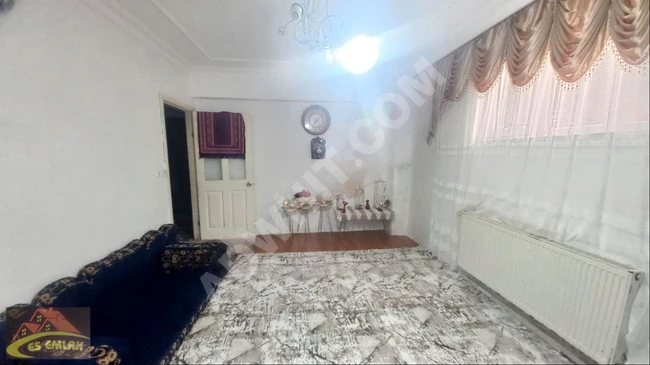 From ES EMLAK, in Mehmet Akif, only one apartment on the south side on the ground floor.