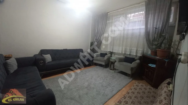 Apartment for sale on the ground floor of a 5-story building by ES EMLAK, located in Mehmet Akif.