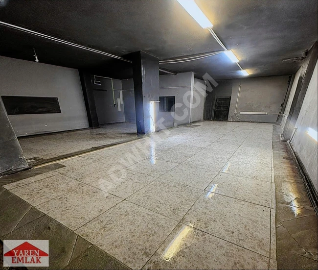 From YAREN, a commercial space measuring 75 square meters in ELMALIKENT on the main street, with a level entrance, suitable to be a workshop or a commercial store.