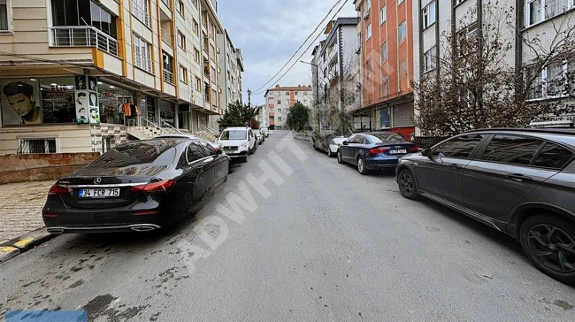 Shop for rent with an area of 100 square meters for 42,500 Turkish Lira in EYÜP KARADOLAP.