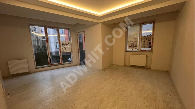 VANEden TRAMVAYA YAKIN 1. KAT SIFIR BİNADA 2+1 BOŞ SATILIK DAİRE