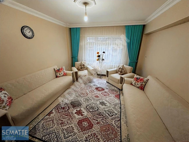 Apartment for sale, 2+1 with an area of 117 square meters in Eyüpsultan Karadolap neighborhood.